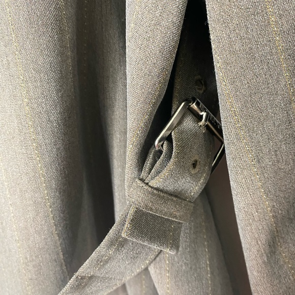 Micheal Micheal Kors pinstripe suit jacket sz 10 pants sz 8 - Picture 8 of 14